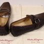 SALVATORE FERRAGAMO SHOES $595 HICKORY LOGO GANCINI ORNAMENTED DRIVER 8 41e NEW