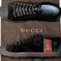 GUCCI SHOES $590 BLACK LOGO CHARM ORNAMENTED LOGO EMBOSSED TRAINER 9.5 42.5e NEW