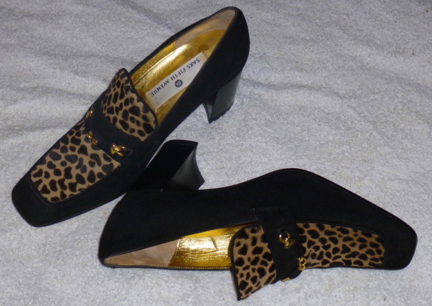 SAKS FIFTH AVENUE Suede Leather Black/Leopard Print Pumps 8 B Vero Cuoio Italy