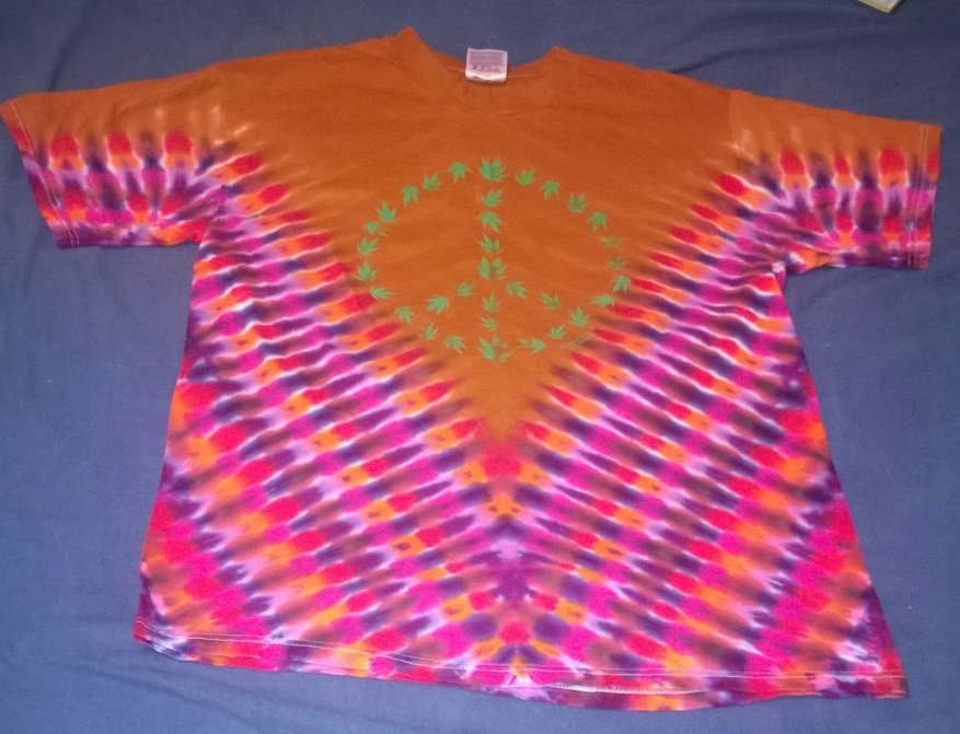 New Marijuana Leaf Peace Sign Tie Dye Large (L) Hanes Tshirt
