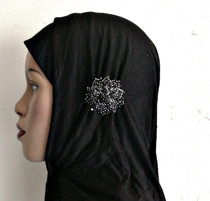 Hijab Pin Black Flower