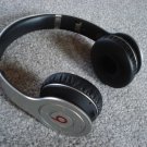 Like New Beats by Dr. Dre Solo HD Headband Wireless Headphones - Silver