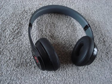 Very Nice Beats by Dr. Dre Solo 2 Solo2 Wired Headband Headphones - Black
