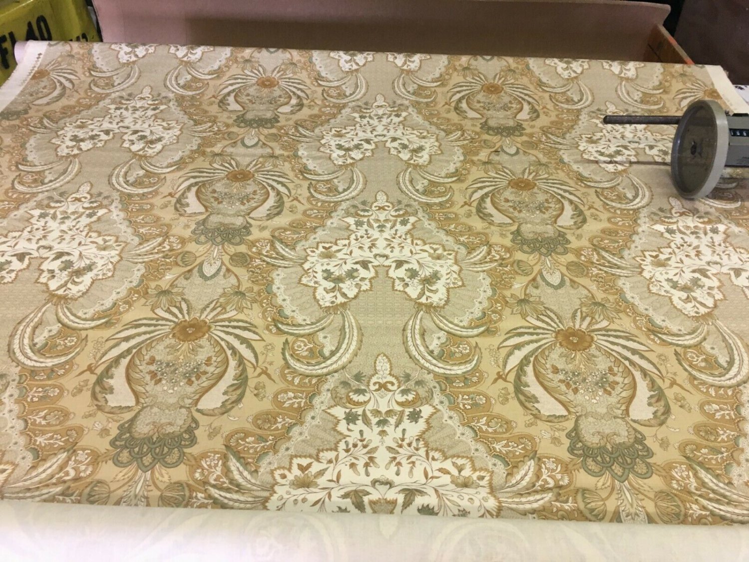 2.875 yds Fonthill Ltd Persan Large Pattern Print Multi-Purpose Fabric QP