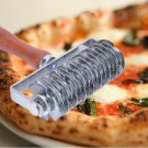Stainless Steel Roller Blade Sharp Knife Wooden Handle Wheel Pizza Cutter