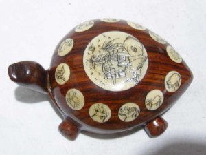 Rare Tibet rosewood carve turtle compass
