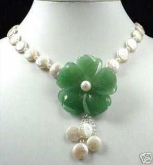 beautiful Fine green jade flower&coin pearl necklace