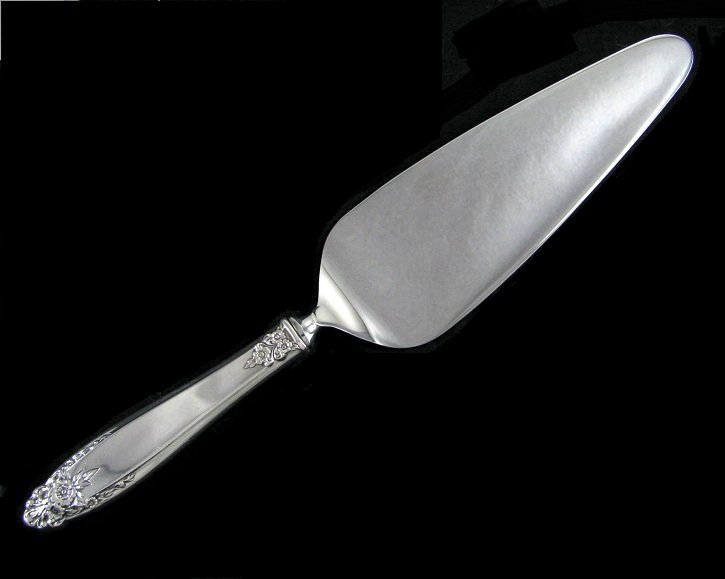 Ornate Silverplate Pie Cake Server Rogers Eternally Yours Dessert Vintage Flatware Serving Flower