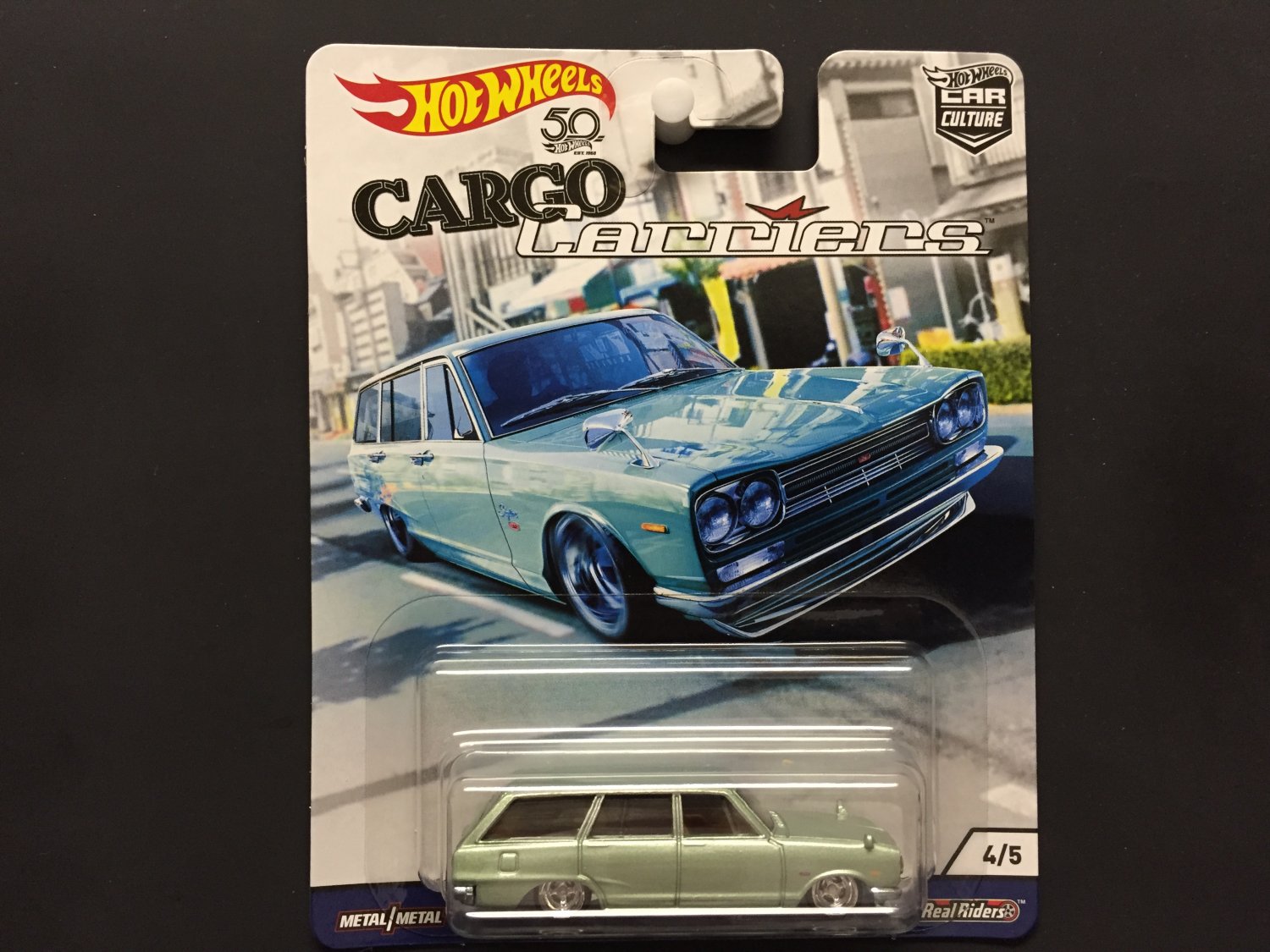 hot wheels cargo carriers nissan c10 skyline wagon