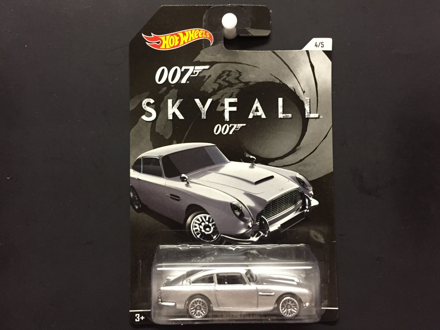 Hot Wheels James Bond 007 Complete Set of 5 Cars
