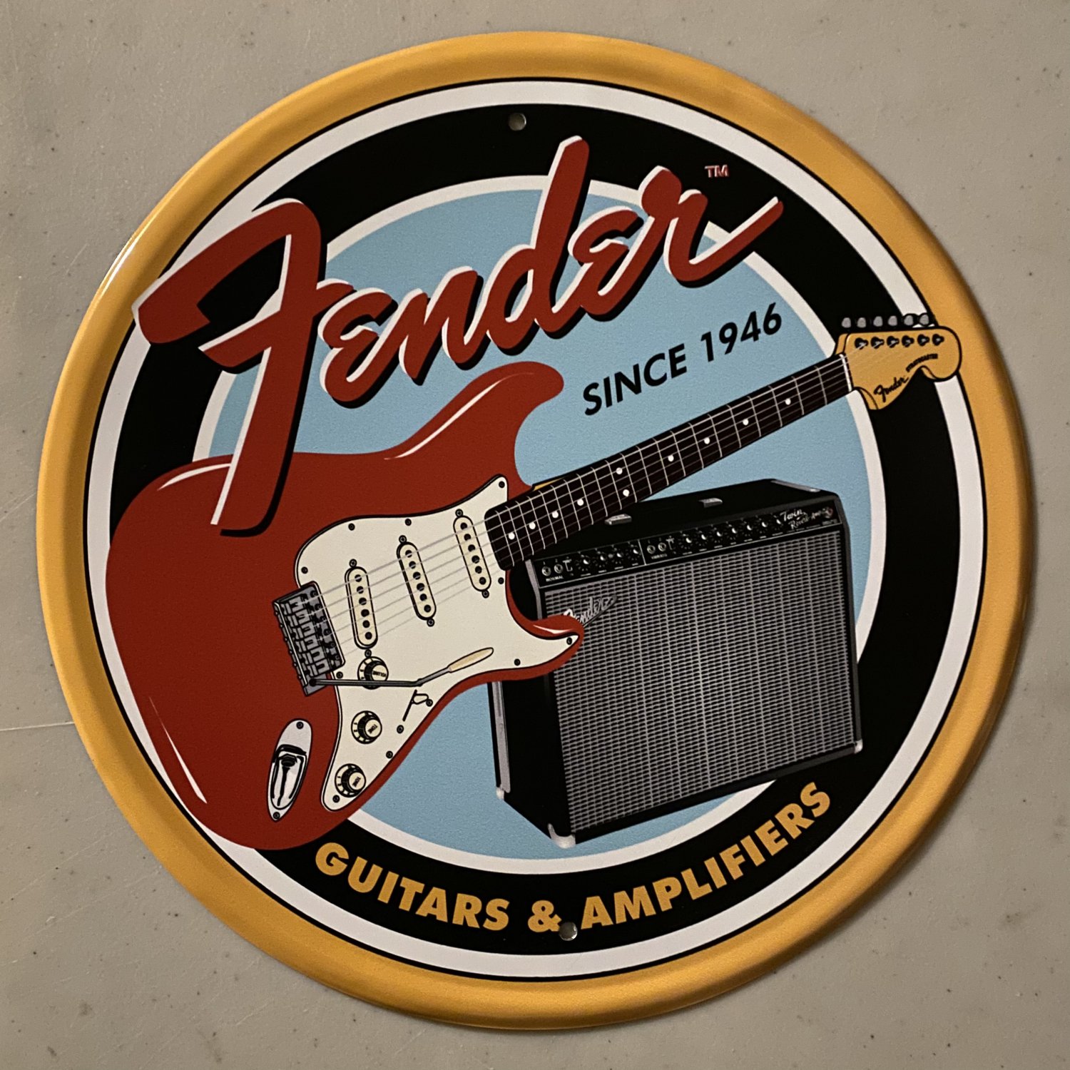 12&acirc;�� Fender Guitars and Amplifiers  - Vintage Repro Metal Collectible Sign