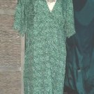 Women's Print V Neck Ruched Elastic Waist Plus Dress Size 20 NWOT