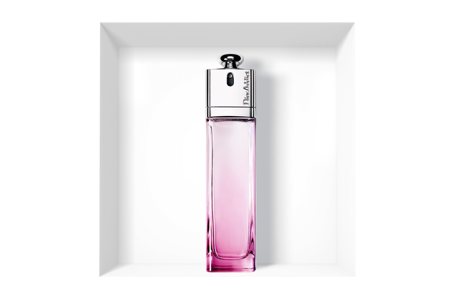 Dior addict eau fraiche. Dior Addict Eau Fraiche Eau de Toilette. Диор аддикт 3. Диор аддикт Фреш 50 мл. Dior Addict Fresh Eau de Toilette.