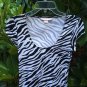 VICTORIAS SECRET BLACK & WHITE Short Sleeve ZEBRA Graphic Tee Blouse XS