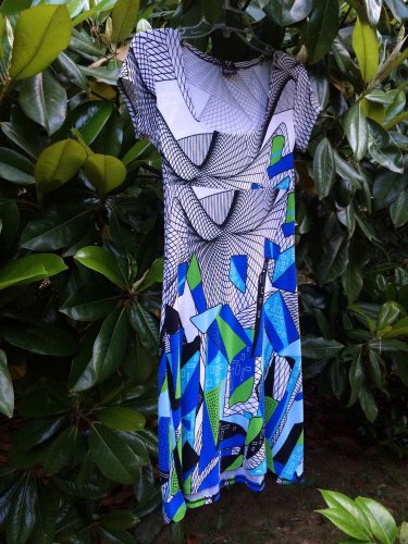 NEW Gorgeous Blue Multi A-Line Knee Length Graphic Print Stretch Jersey Dress M