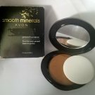 Avon Smooth Minerals Pressed Powder Foundation Earth T304