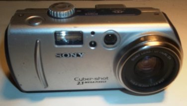 Sony Cyber-shot DSC-P50 2.1 MP Digital Camera - Silver