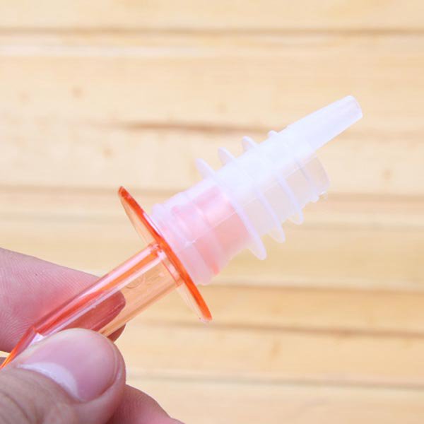 4Pcs Wine Oil Liquor Tapered Free Flow Bottle Dispenser Spout Stopper