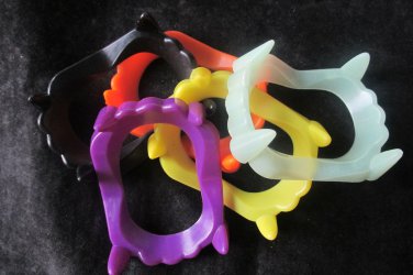 Teeth Fangs - 8 Vampire Teeth -  Kids Party Favors Pinata