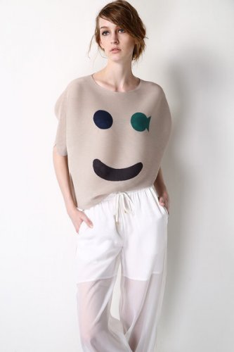 Smiley Face Pleated Material Top - Beige