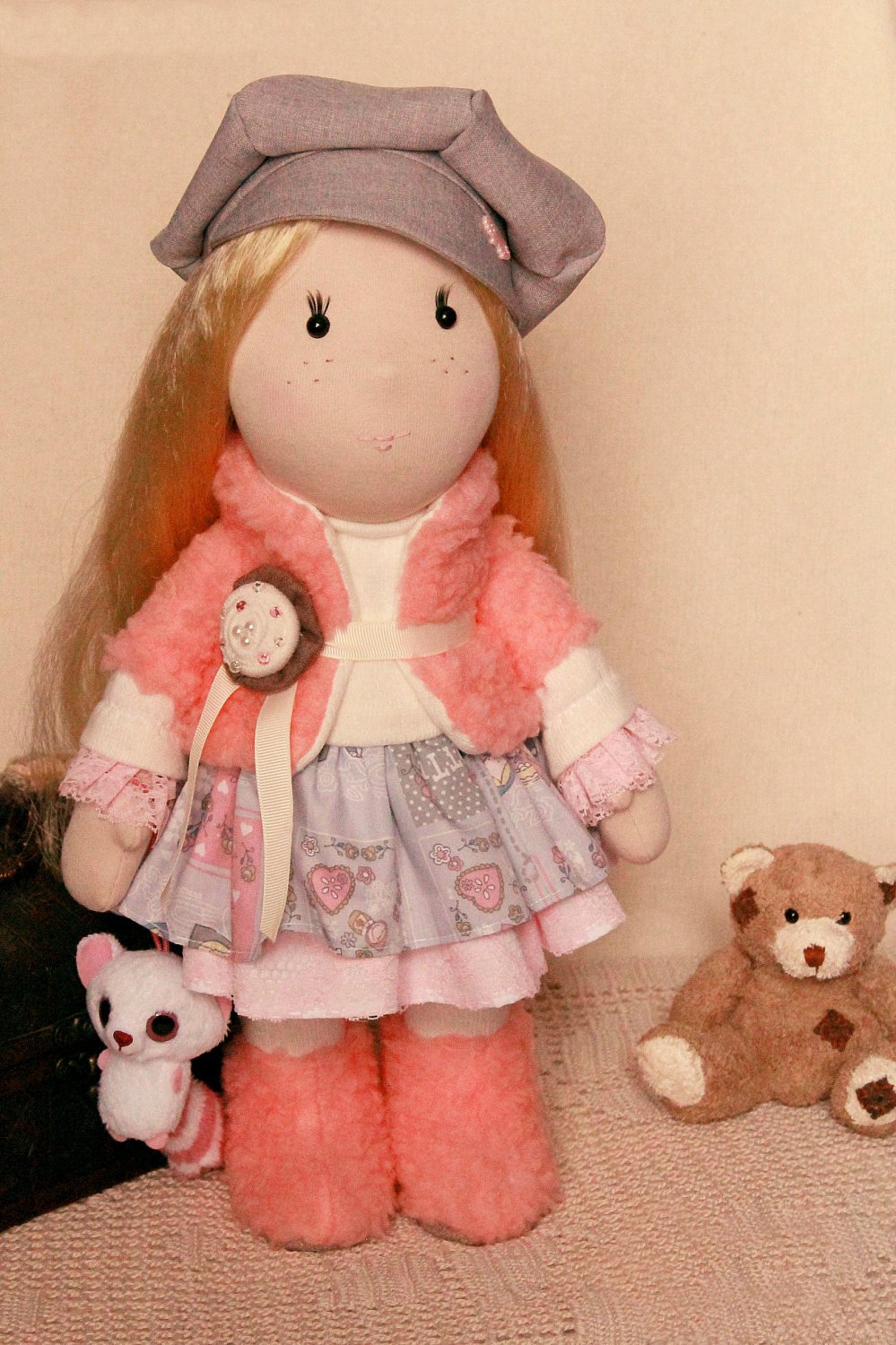 Rag dolls handmade Doll Luce pink Cream doll gray.