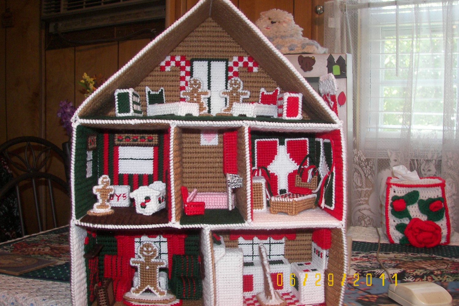 gingerbread dollhouse kit