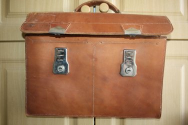 Old Antique Genuine Thick Leather Briefcase Men Business Bag Messenger Chanes