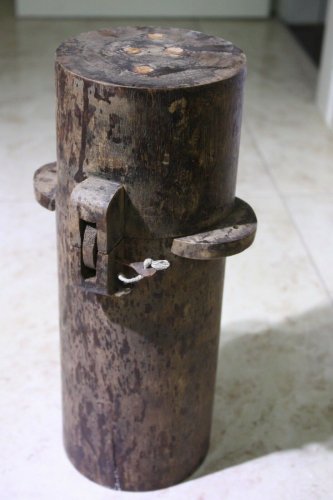 Old Antique Wooden Round Container Bottle Holder Storage Hand Carved 1800's Rare
