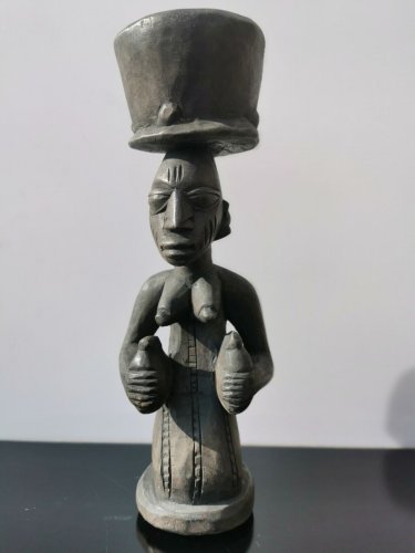 Antique African Tribal Hand Carved Wood Ethnic Female with Bowl on the Head Rare