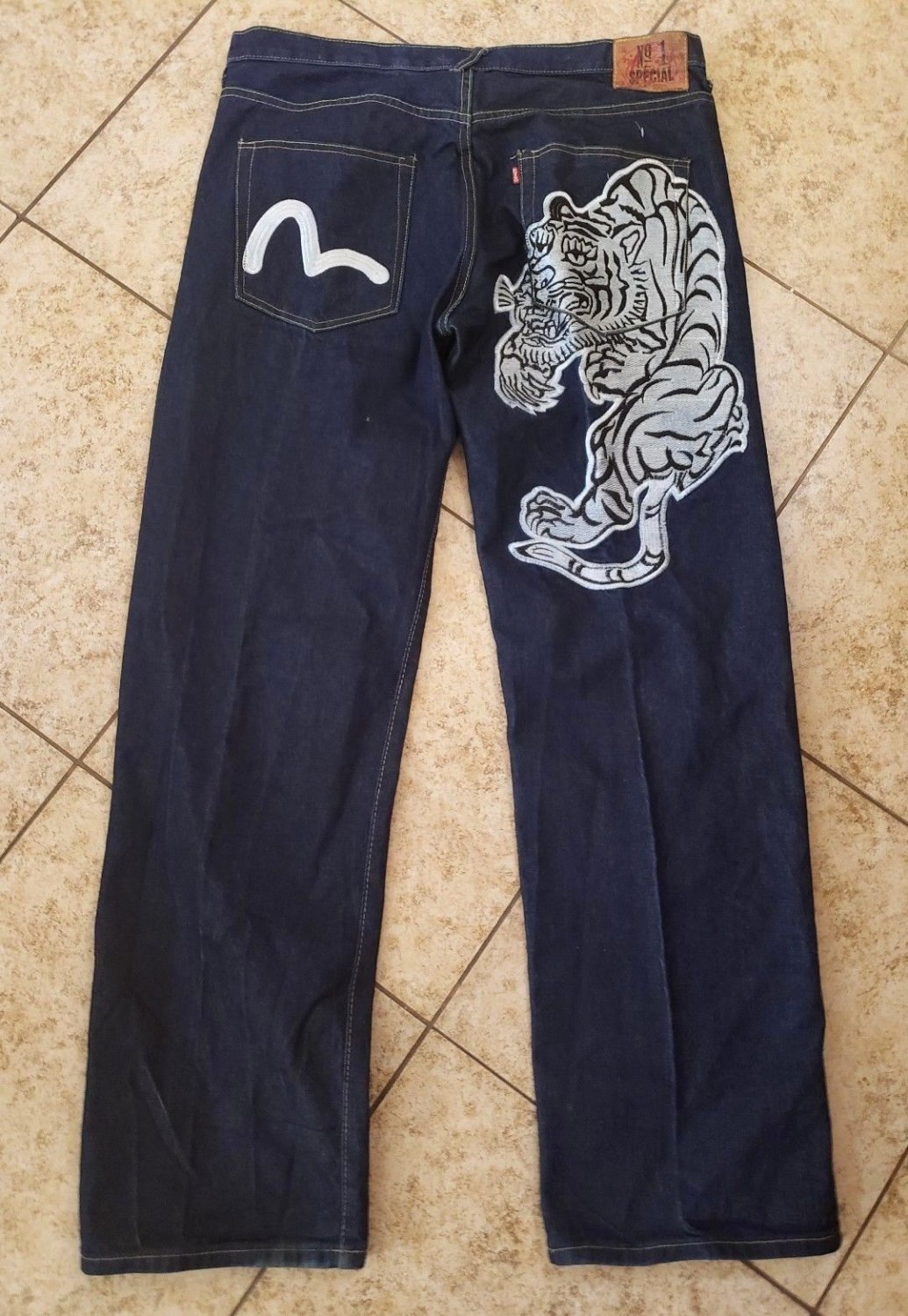 evisu jeans mens