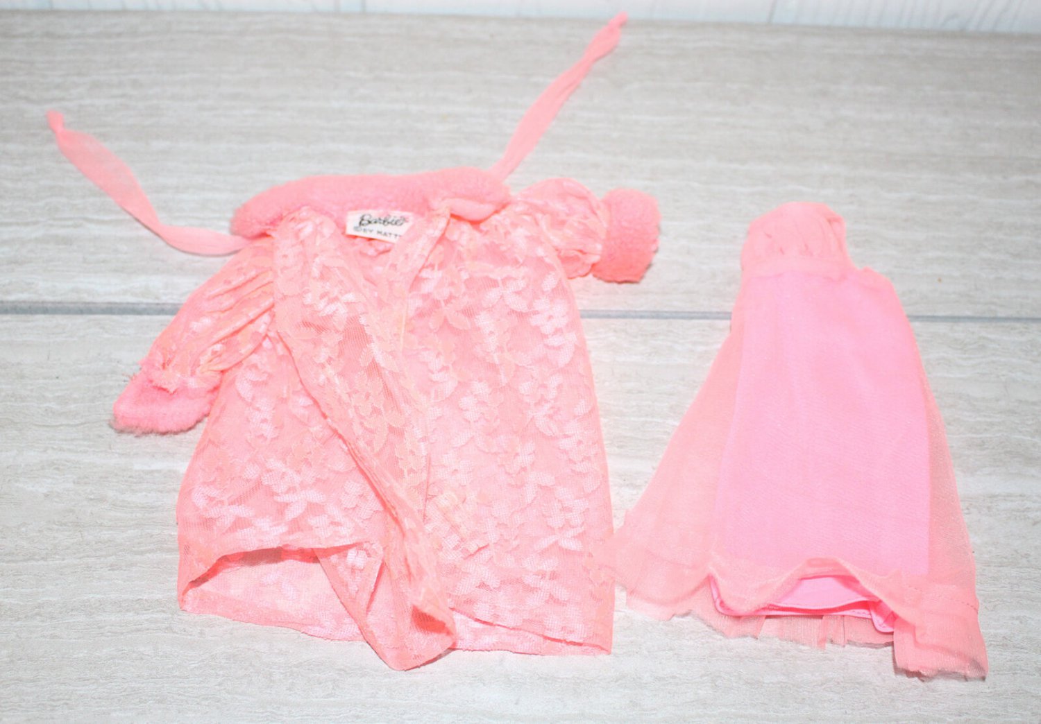 Vintage Barbie Dreamy Pink Nightgown and Robe Mod Era Pristine 1857