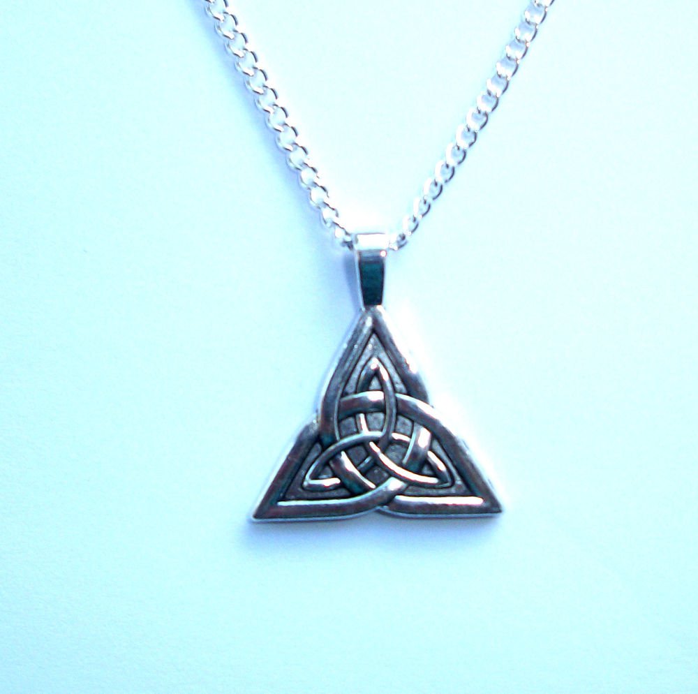 Triquetra, Celtic Knot, Silver Tone Pendant Necklace