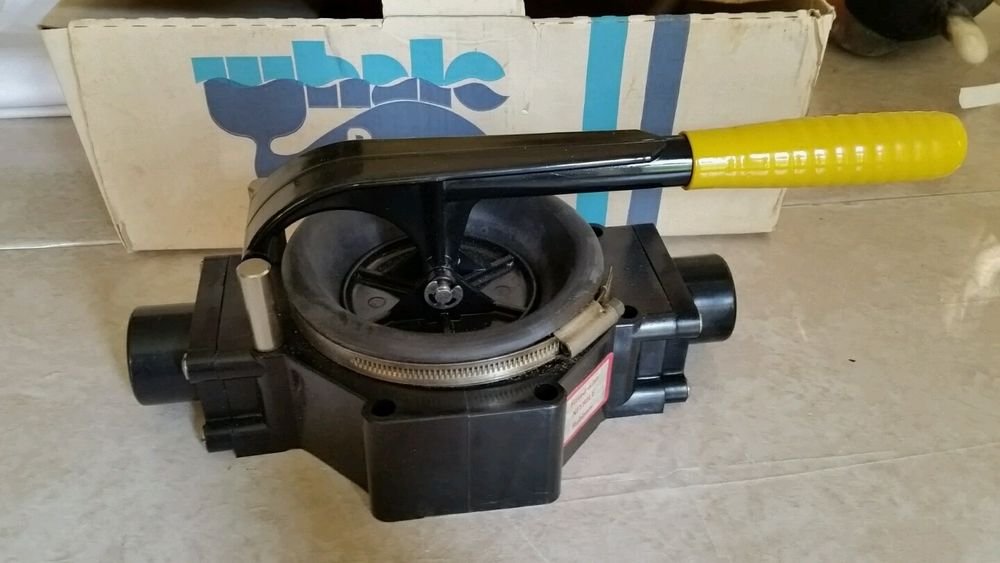 Vintage Whale Gusher 8 Pump MkIII hand pump