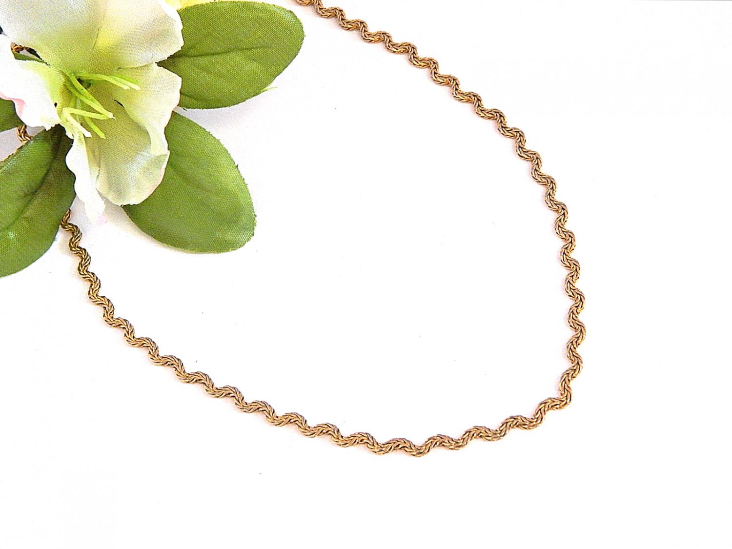 Monet Signed Jewelry Necklace 16" Gold Metal Flat Zig Zag Chain Vintage 1980's
