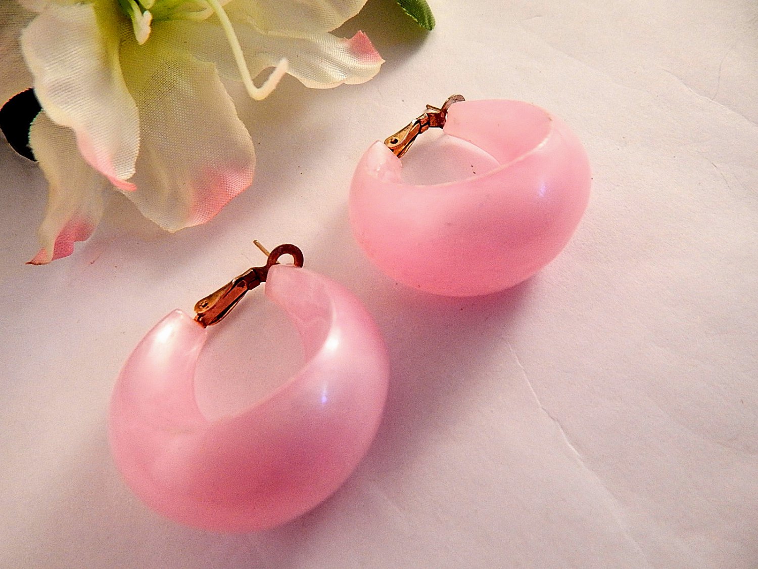 Iridescent Pastel Pink Earrings Big Wide Hoops Vintage 1960's Mod Fashion Jewelry for Pierced Ears
