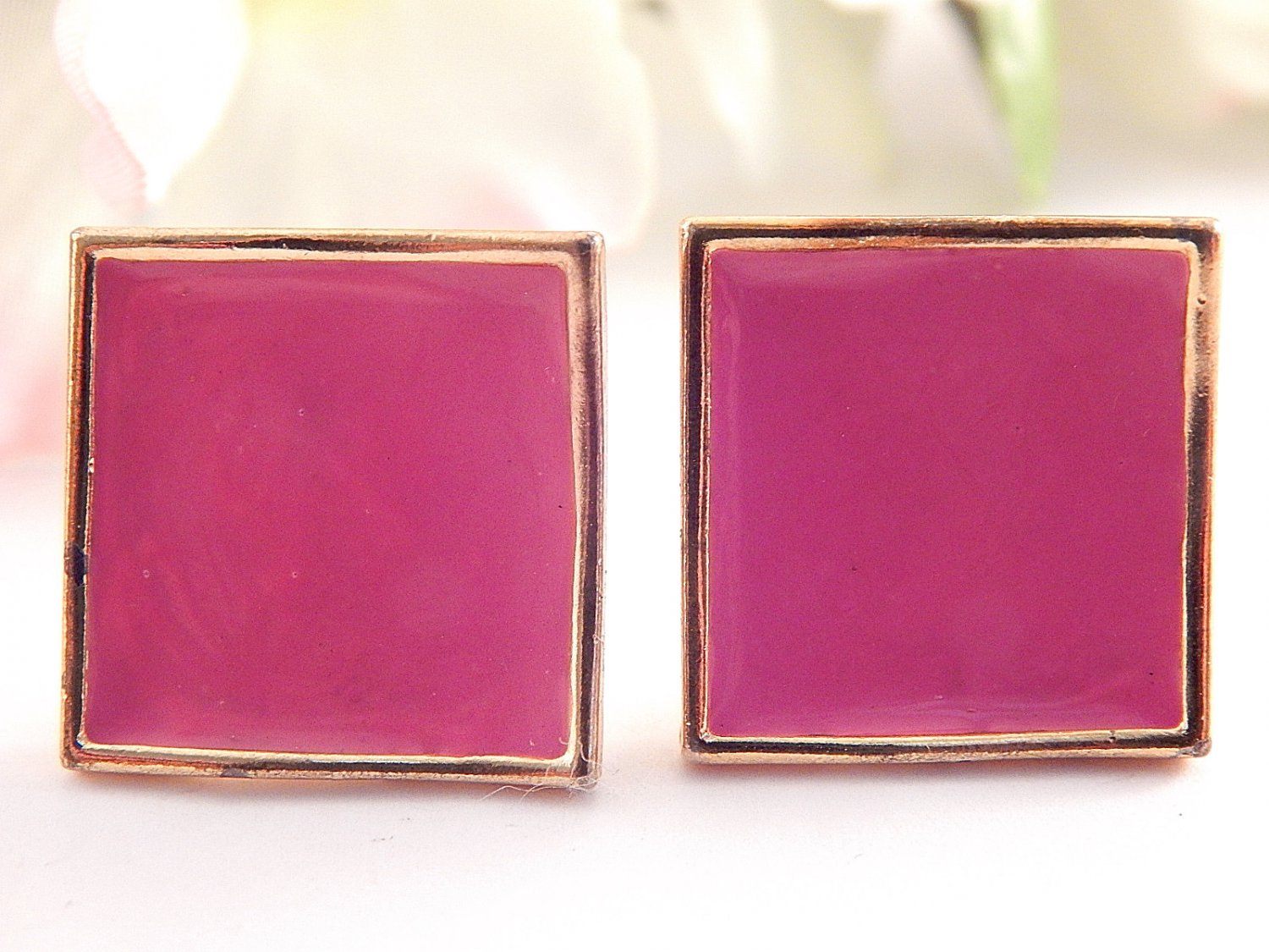 Pink Enamel Earrings Dusty Rose Gold Metal Squares Vintage 1980's Fashion Jewelry for Pierced Ears