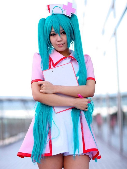 Cute Hatsune Miku Japanese Cosplayer 39