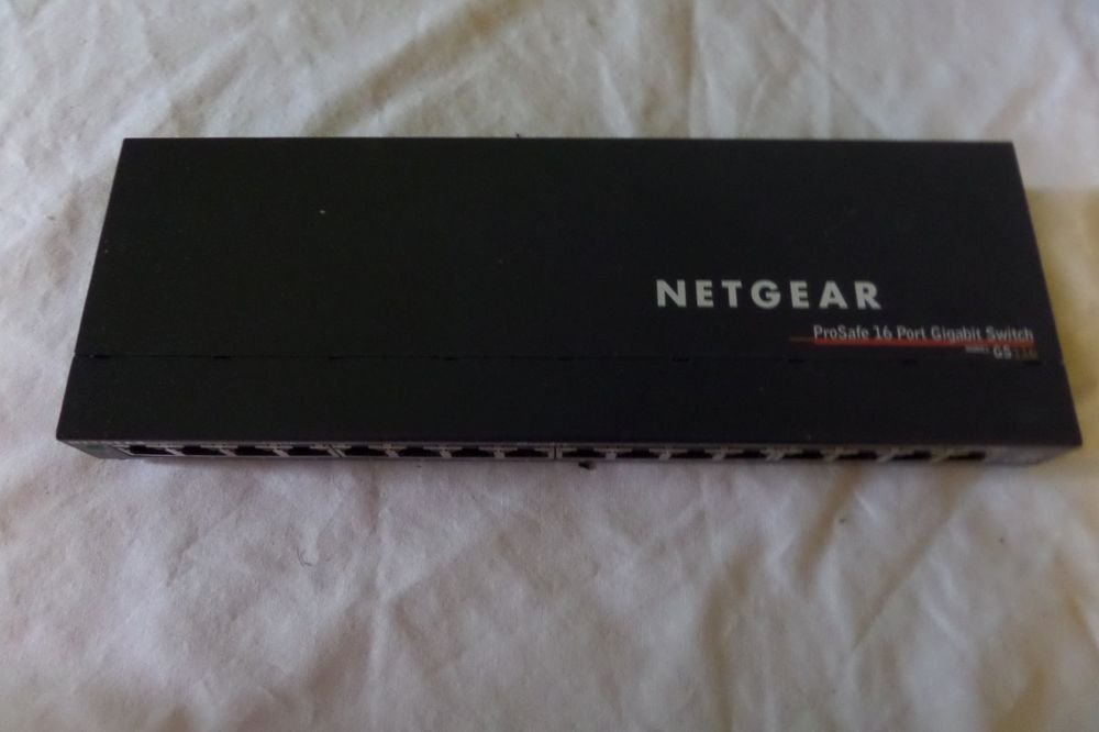 Netgear GS116 ProSafe Desktop 16 Port 10/100/1000 Gigabit External Switch