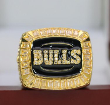 Size 14 Chicago Bulls 1992 Jordan Basketball Championship Copper ring with Wooden Box