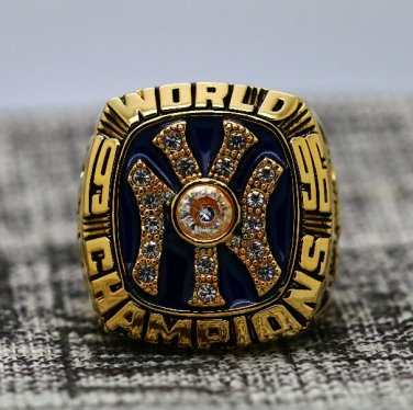 Size 9 New York Yankees 1996 World Series Championship ring