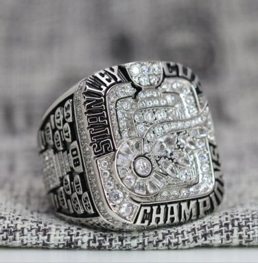 Size 12 Detroit Red Wings 2008 Stanley Cup Championship ring