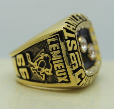Size 9 Pittsburgh Penguins 1992 Stanley Cup Championship ring