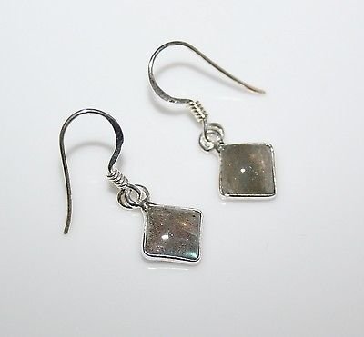 HANDCRAFTED STERLING SILVER 7MM LABRADORITE GEMSTONE SMALL DROP EARRINGS