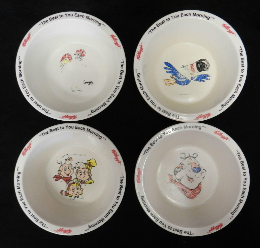 Lot of 4 Kelloggs Toucan Sam Tony Tiger Corny Plastic Cereal Bowl
