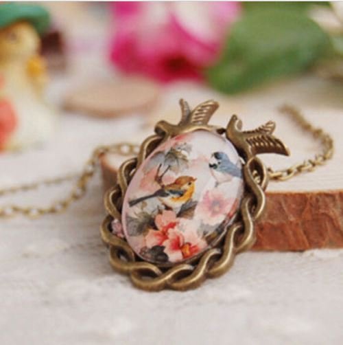 Vintage Style Bird And Flower Necklace