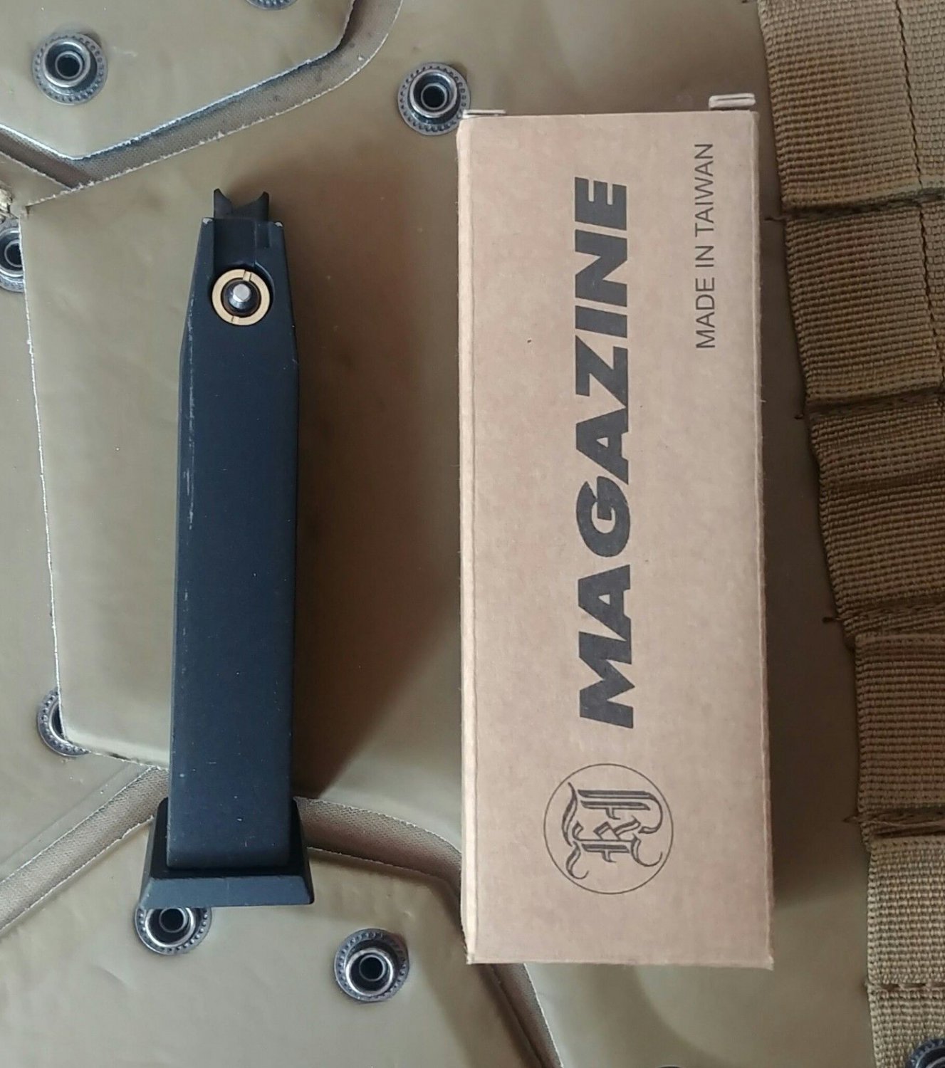 KJW Softair green gas SIG P229 KP02 magazine airsoft blowback pistol GBB