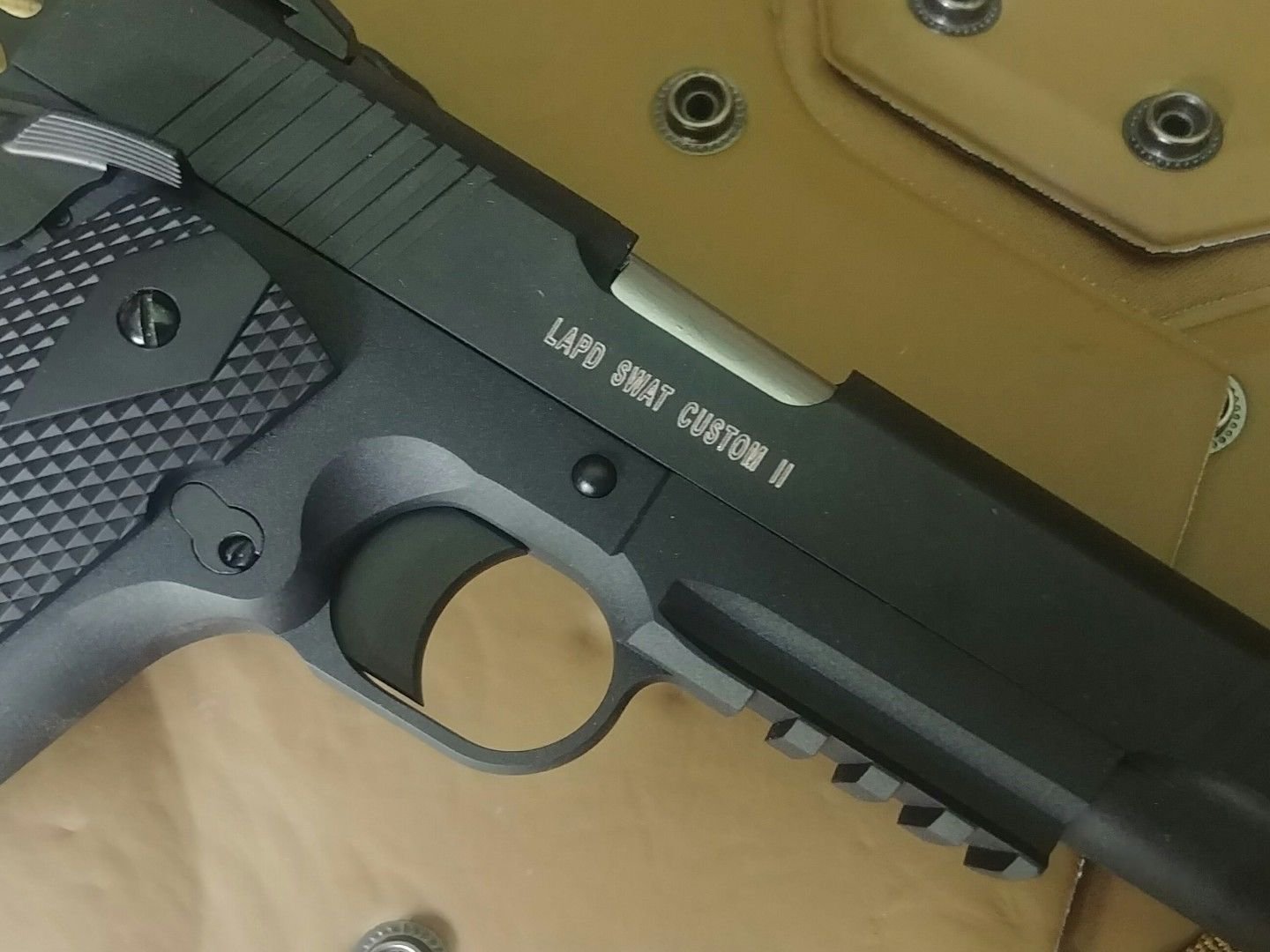 WETECH green gas blowback SWAT CUSTOM 1911 full size full metal