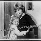 WHO SLEW AUNTIE ROO? ~ '71 Orig Movie Photo ~ MARK LESTER / CHLOE FRANKS