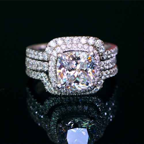 Luxury 3 Ct Cushion Cut Man Made Diamond Ring Engagement Ring