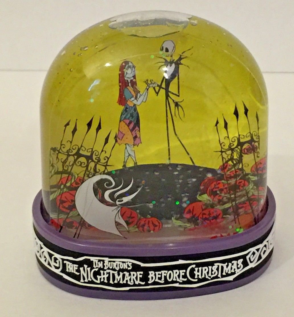 DISNEY PARKS NIGHTMARE BEFORE CHRISTMAS SNOW GLOBE JACK & SALLY NEW